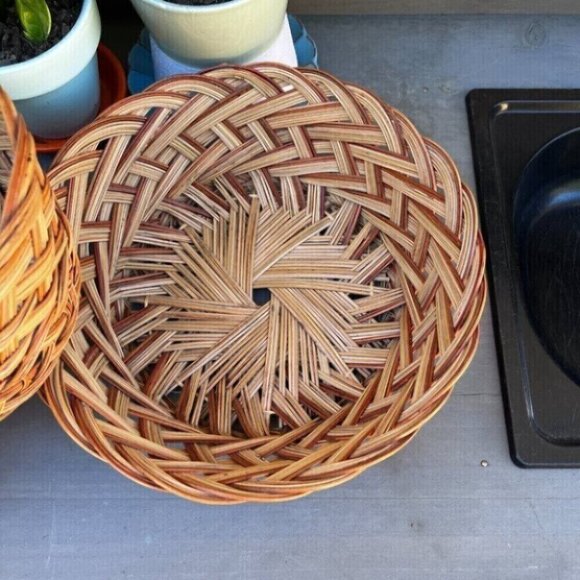 Vintage Woven Baskets Plants Boho - Picture 2 of 13